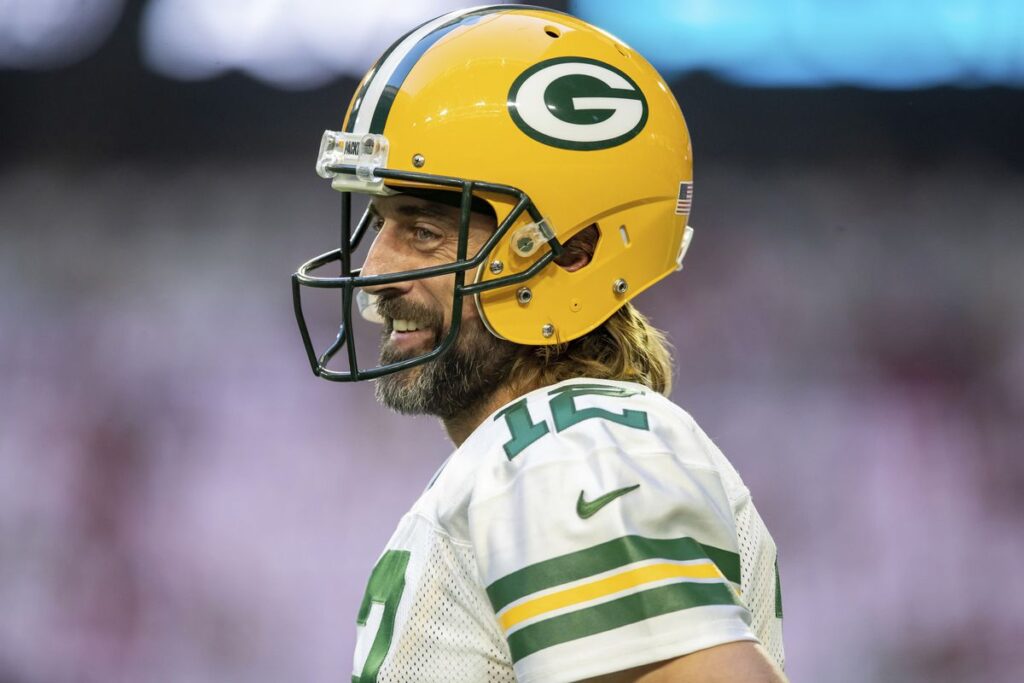 Column: Idea for unvaccinated Aaron Rodgers’ new State Farm pitch: ‘I don’t have car insurance. It’s a personal decision.’ - Chicago Tribune