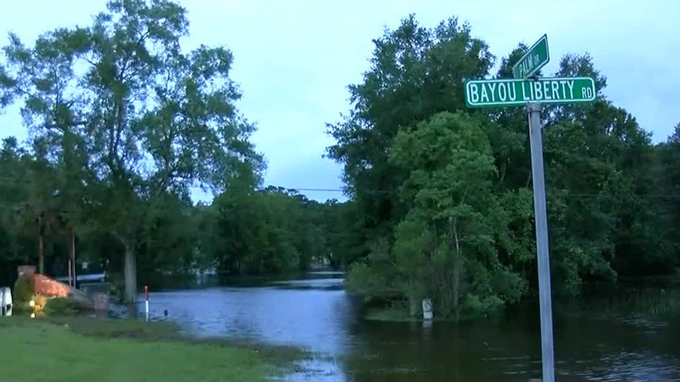 ‘We can’t afford anything else’: St. Charles Parish leaders, FEMA reps hold town hall as flood insurance rates skyrocket